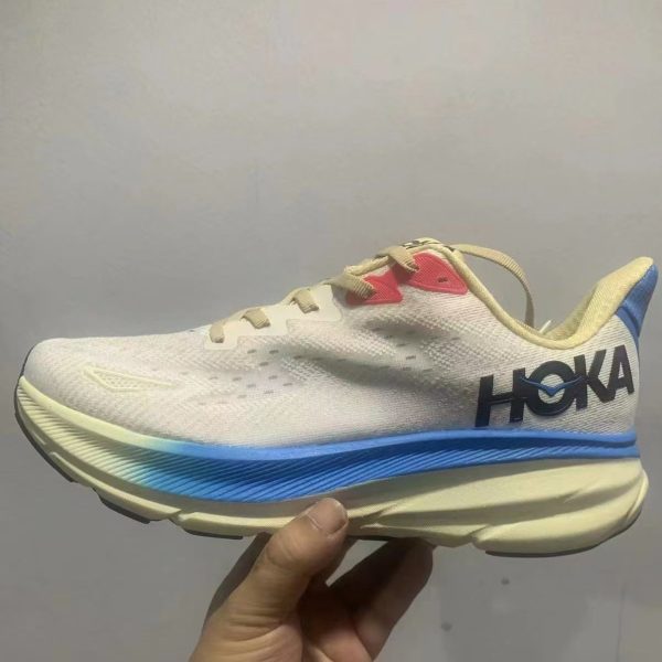 HOKA