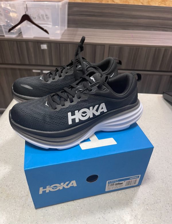 HOKA