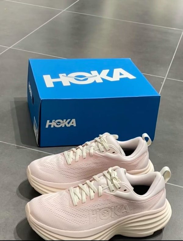 HOKA