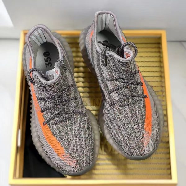 YEEZY BOOST 350 V2