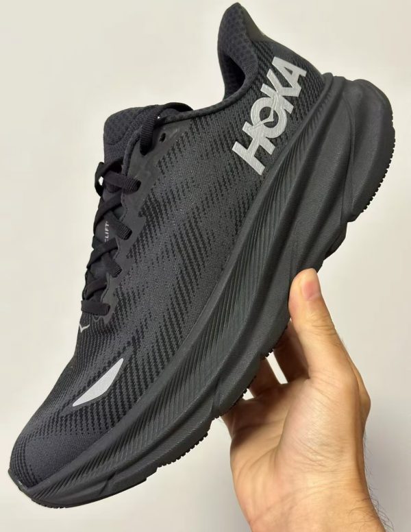 HOKA