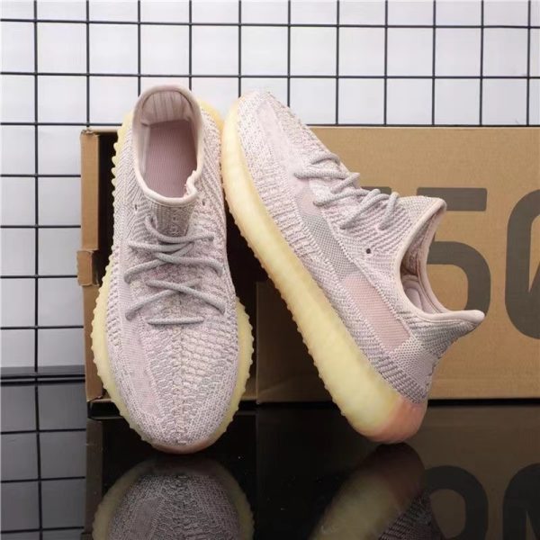 YEEZY BOOST 350 V2