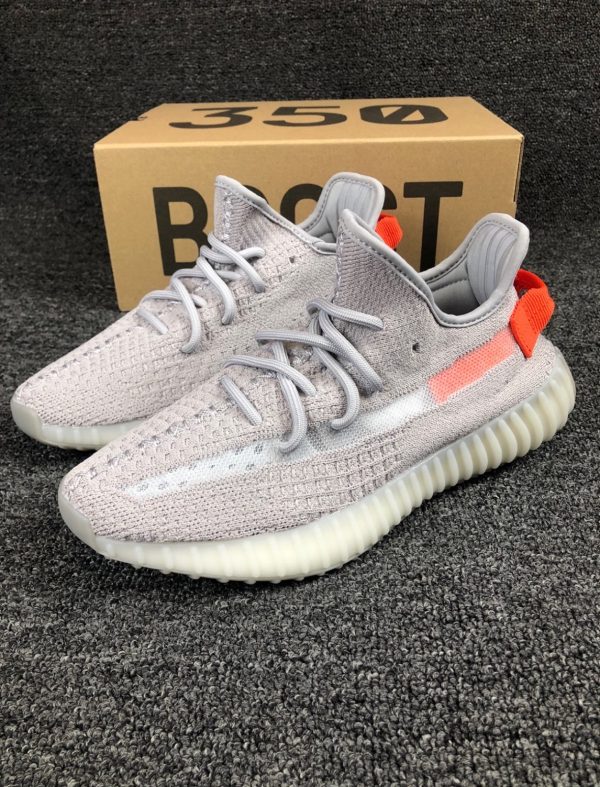YEEZY BOOST 350 V2