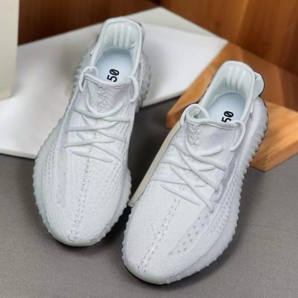 YEEZY BOOST 350 V2