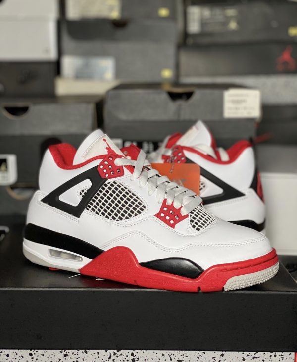 Jordan Air 4