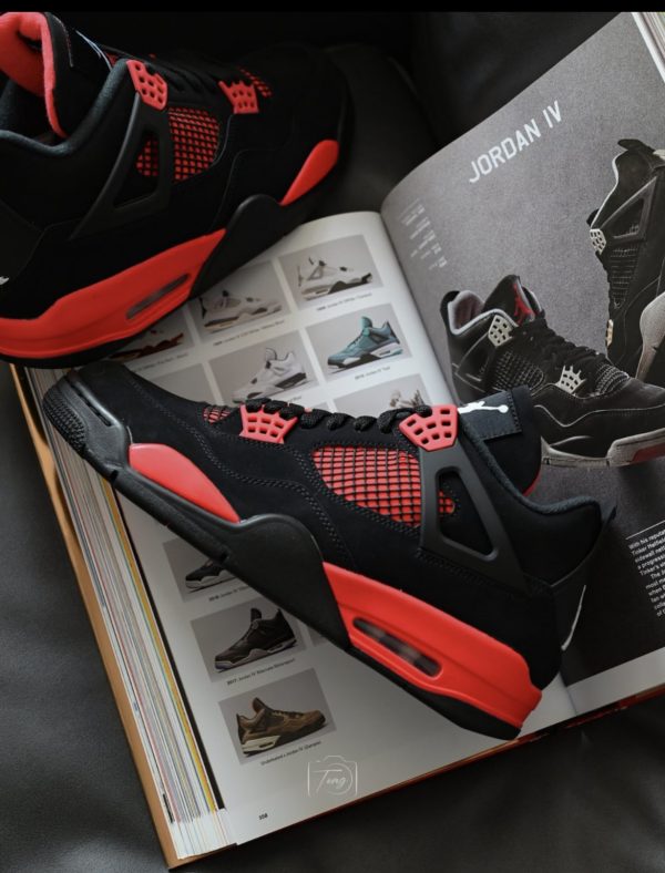 Jordan Air 4