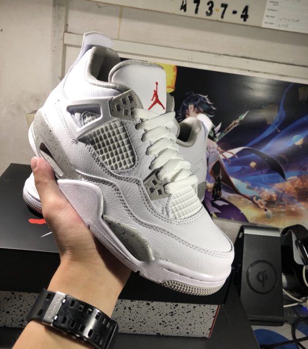 Jordan Air 4