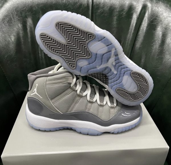 Jordan Air 11