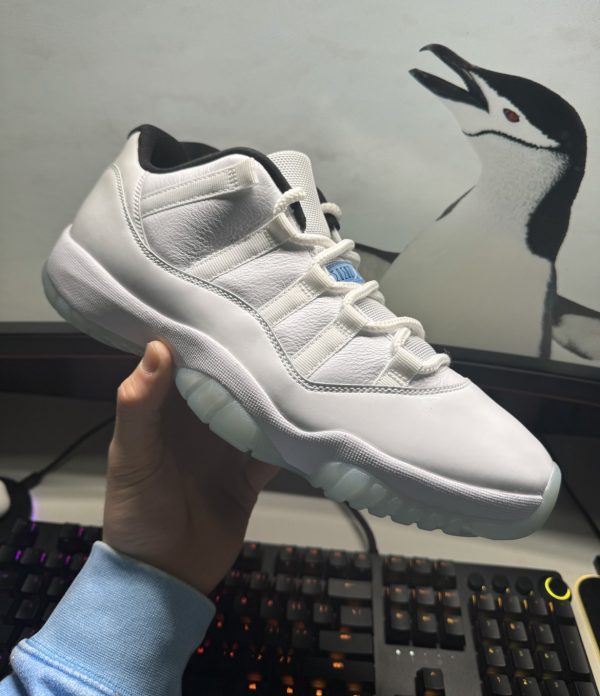 Jordan Air 11