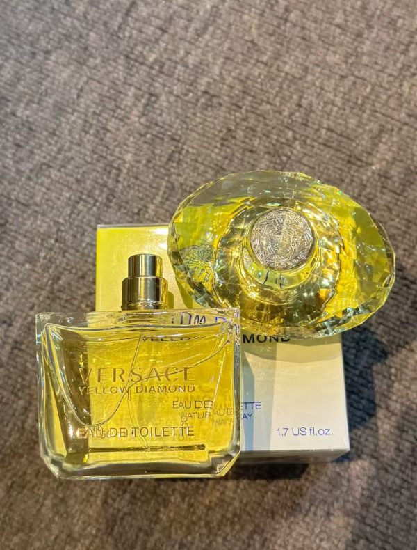 Versace perfume