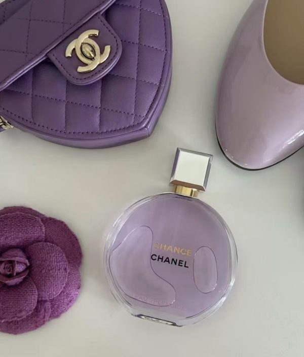 CHANEL encounter perfume