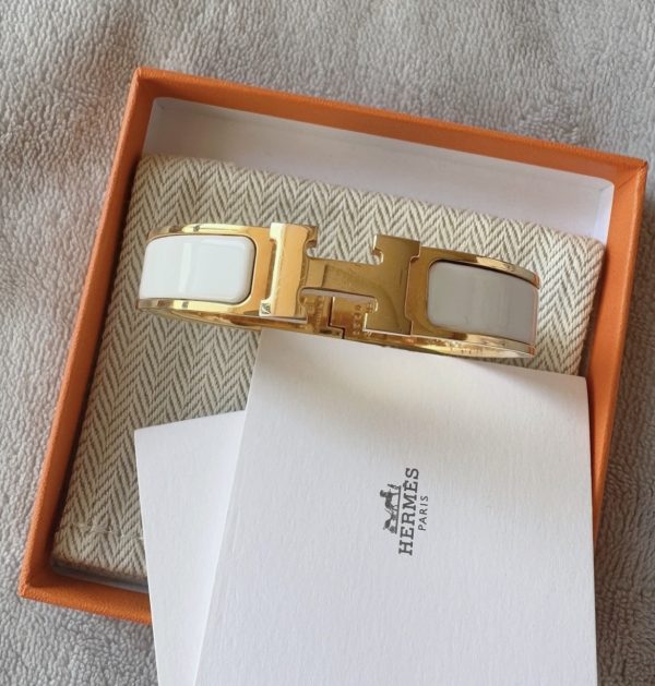 HERMES Clic enamel bracelet for women