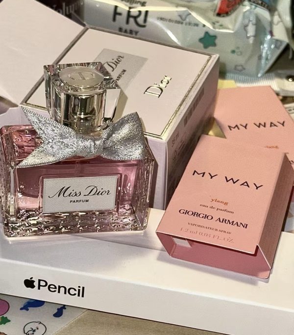 Miss DIOR women's perfume
