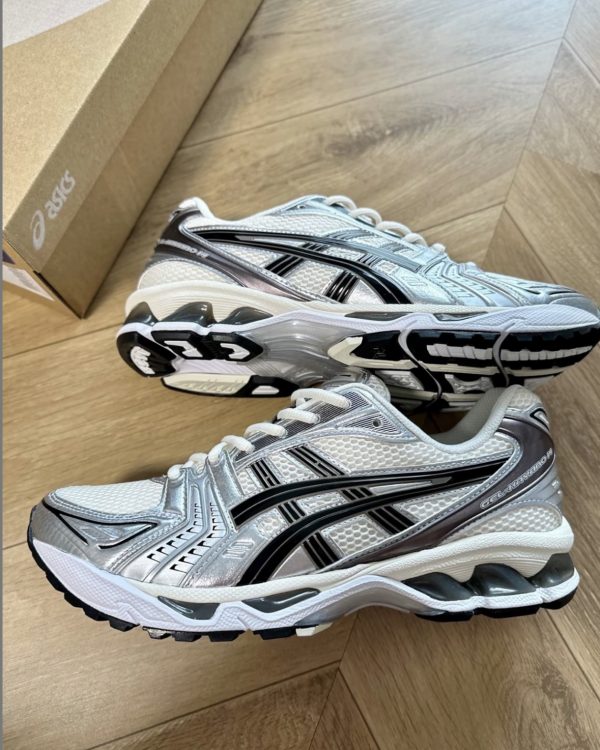 ASICS