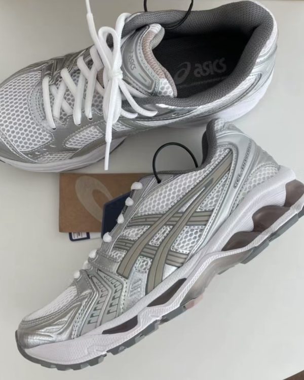 ASICS