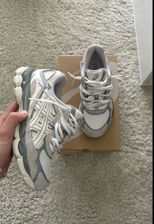 ASICS