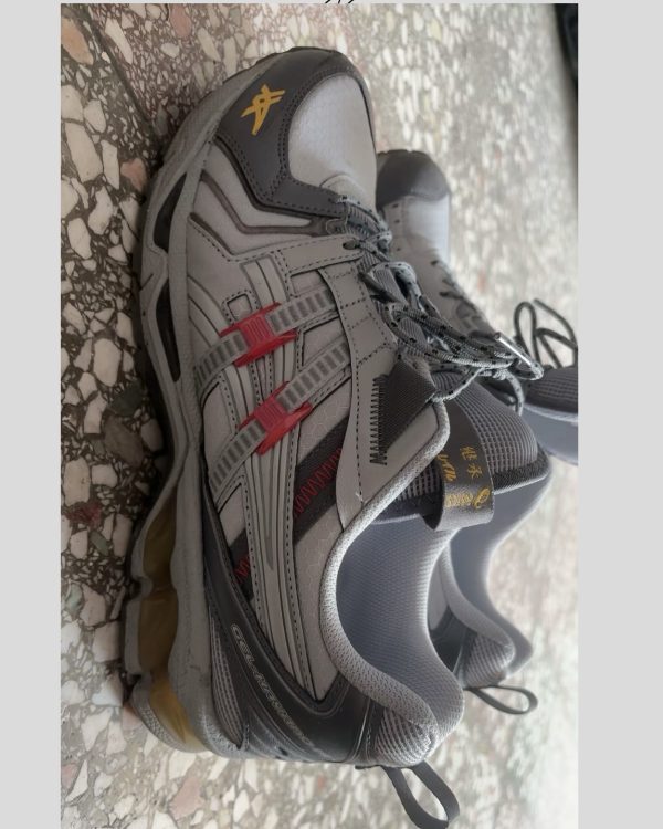 ASICS