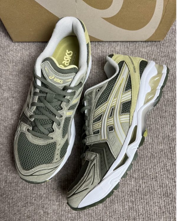 ASICS