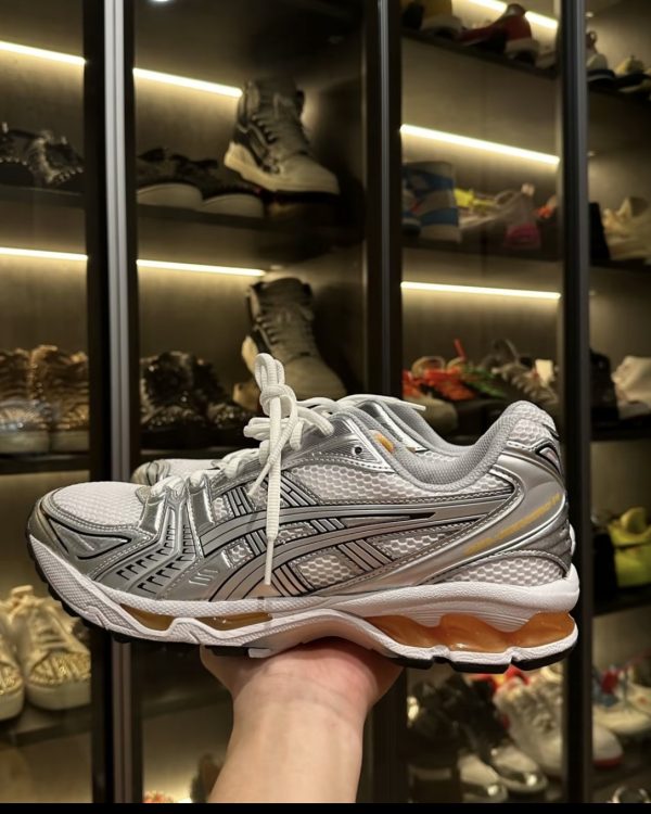 ASICS