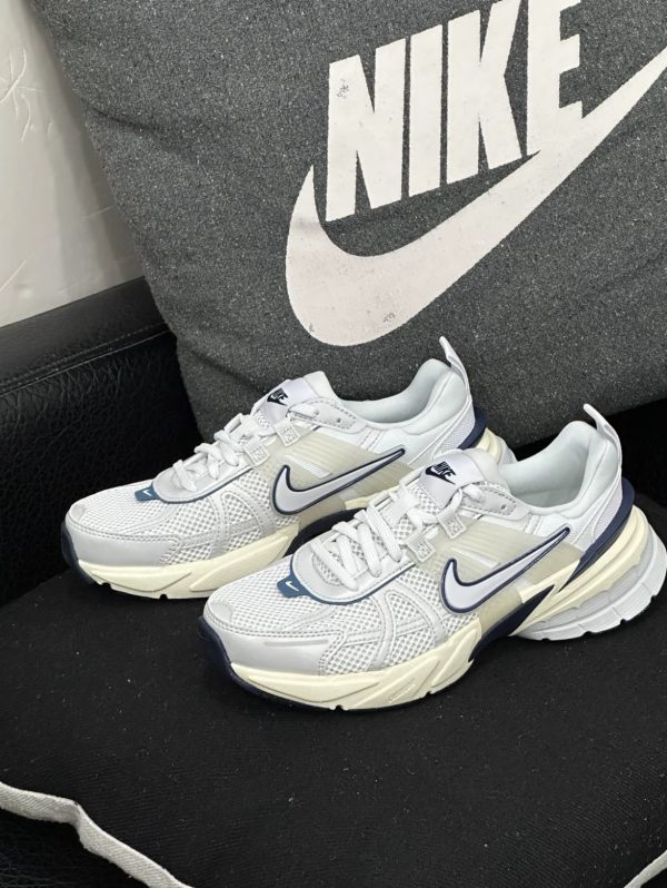 Nike V2K Run